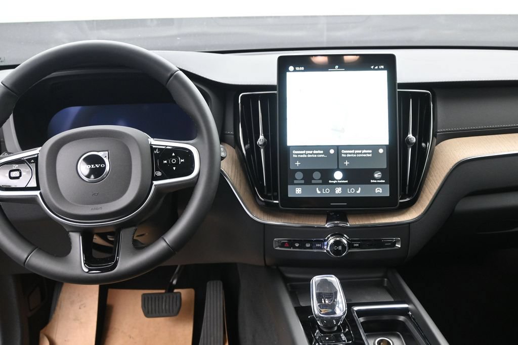 New 2026 Volvo XC60 B5 Ultra AWD/4WD image 12
