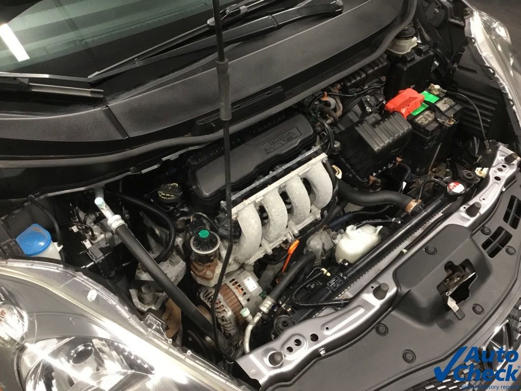 Used 2010 Honda Fit image 38