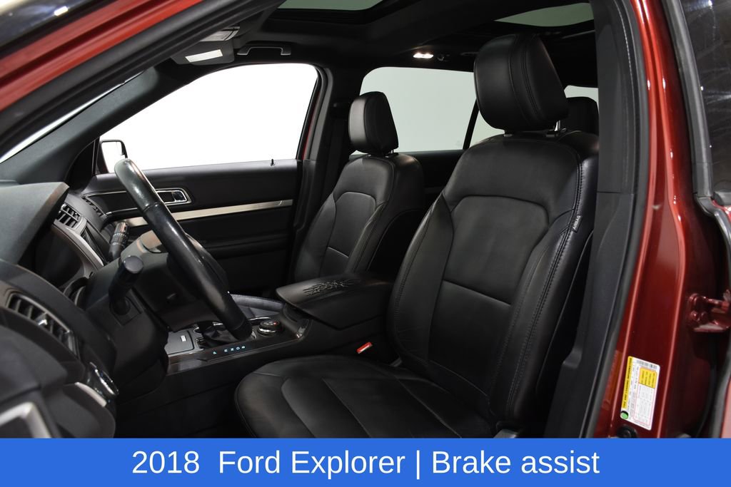 Used 2018 Ford Explorer XLT w/ Equipment Group 202A AWD/4WD image 21