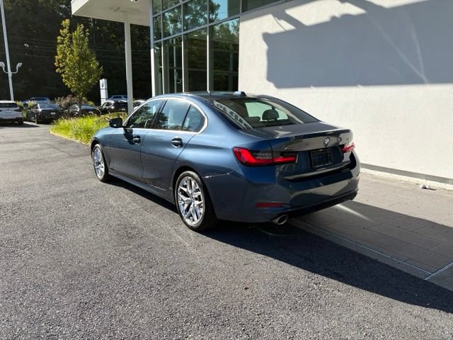Used 2026 BMW 330i xDrive Sedan w/ Premium Package AWD/4WD image 9