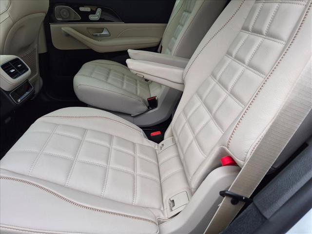 New 2027 Mercedes-Benz GLS 450 4MATIC image 14