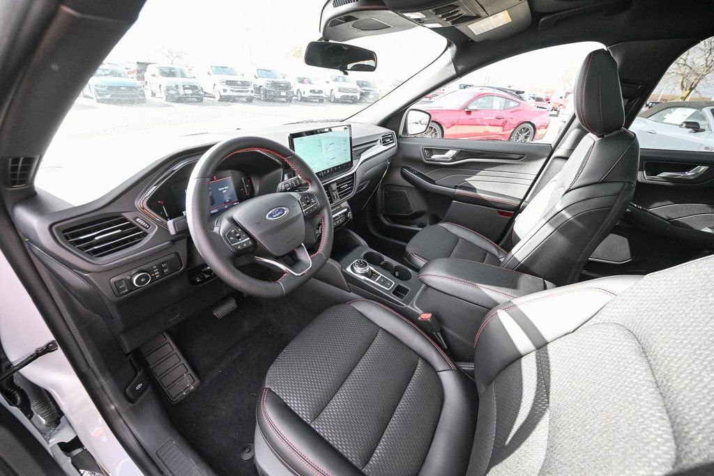New 2026 Ford Escape ST-Line Select w/ Equipment Group 401A image 15