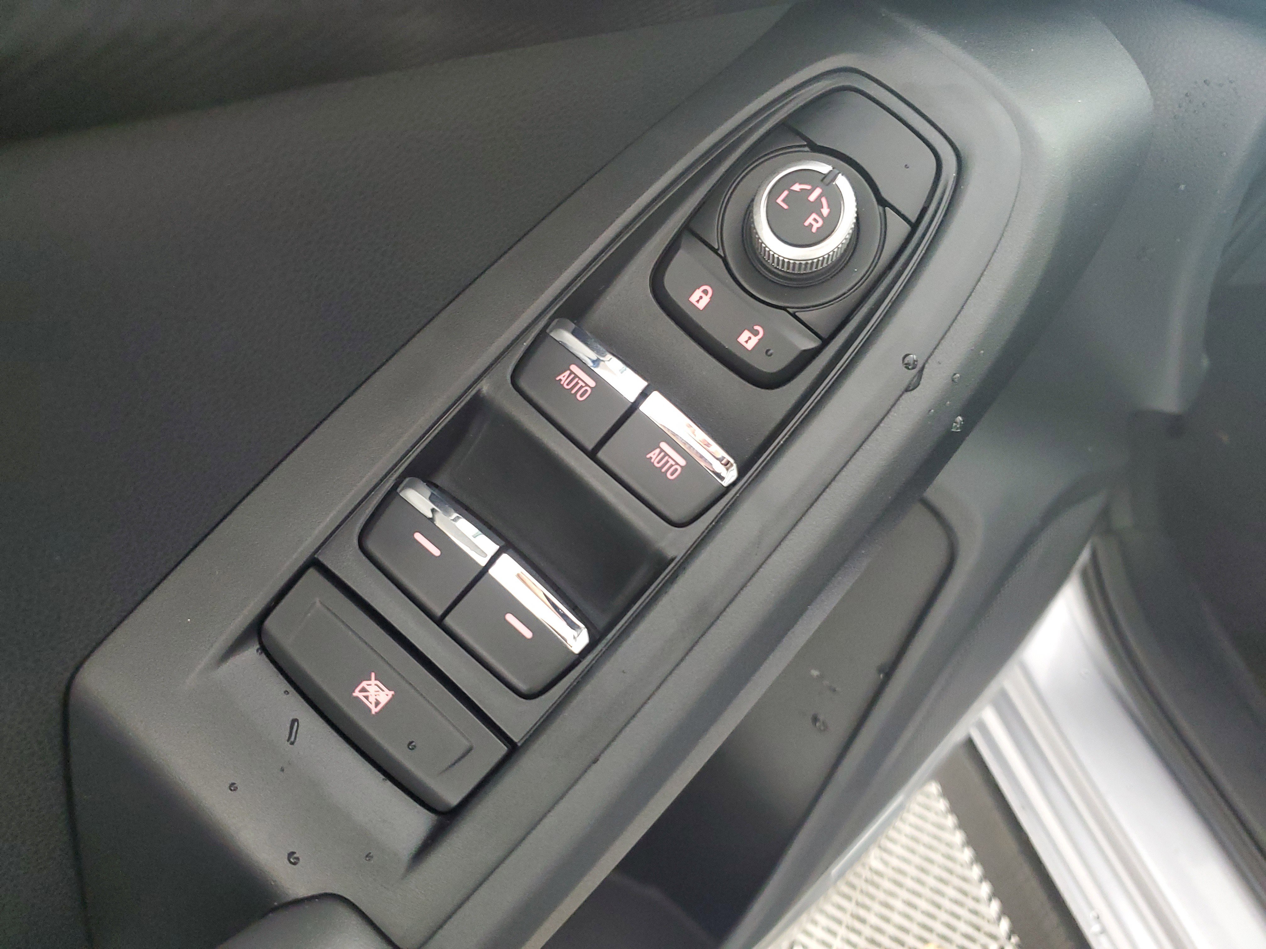 New 2026 Subaru Crosstrek 2.5i Limited w/ Crosstrek Mirror Package image 28