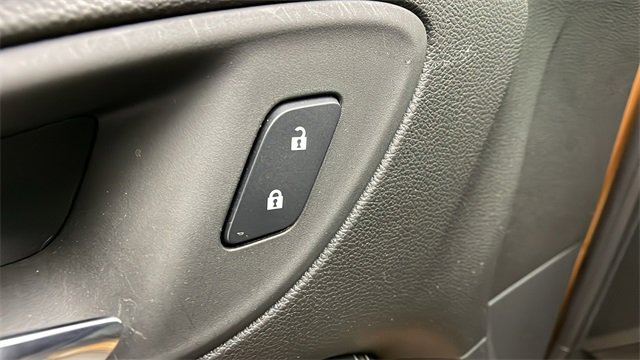 Certified 2024 Buick Encore GX Preferred w/ Comfort Package image 9