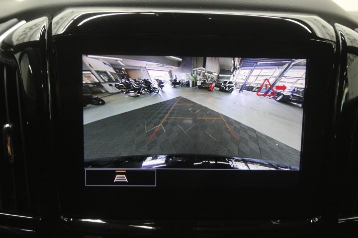 Used 2022 Chevrolet Traverse LT w/ LPO, Floor Liner Package image 18