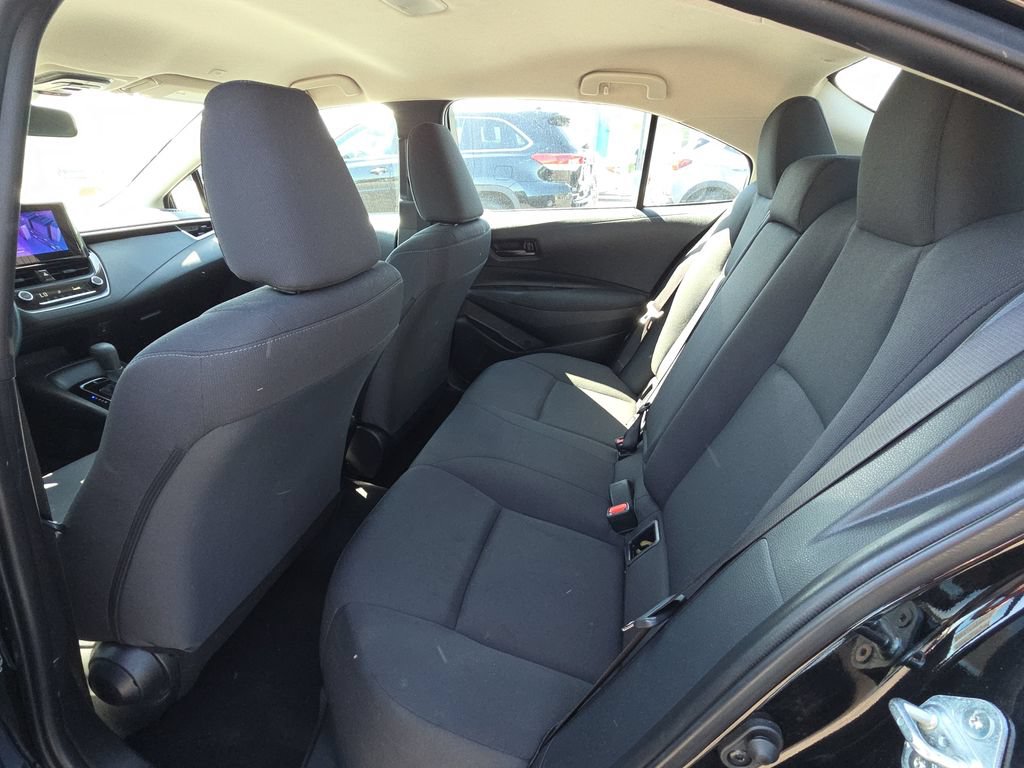 Used 2024 Toyota Corolla LE FWD image 28