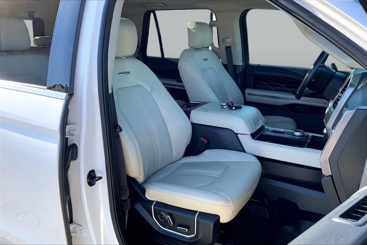 Used 2018 Ford Expedition Platinum RWD image 8