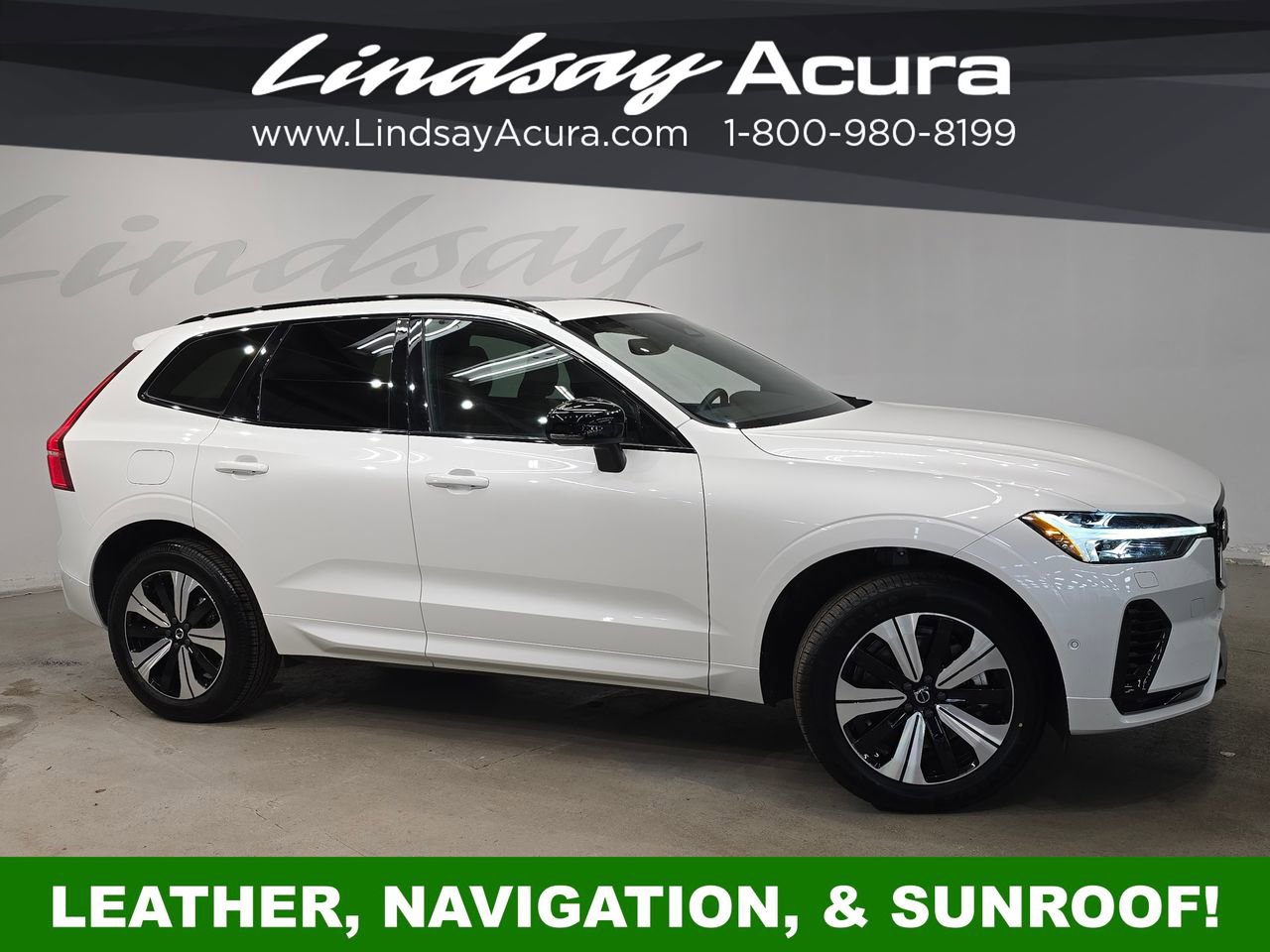 Used 2023 Volvo XC60 T8 Plus image 3