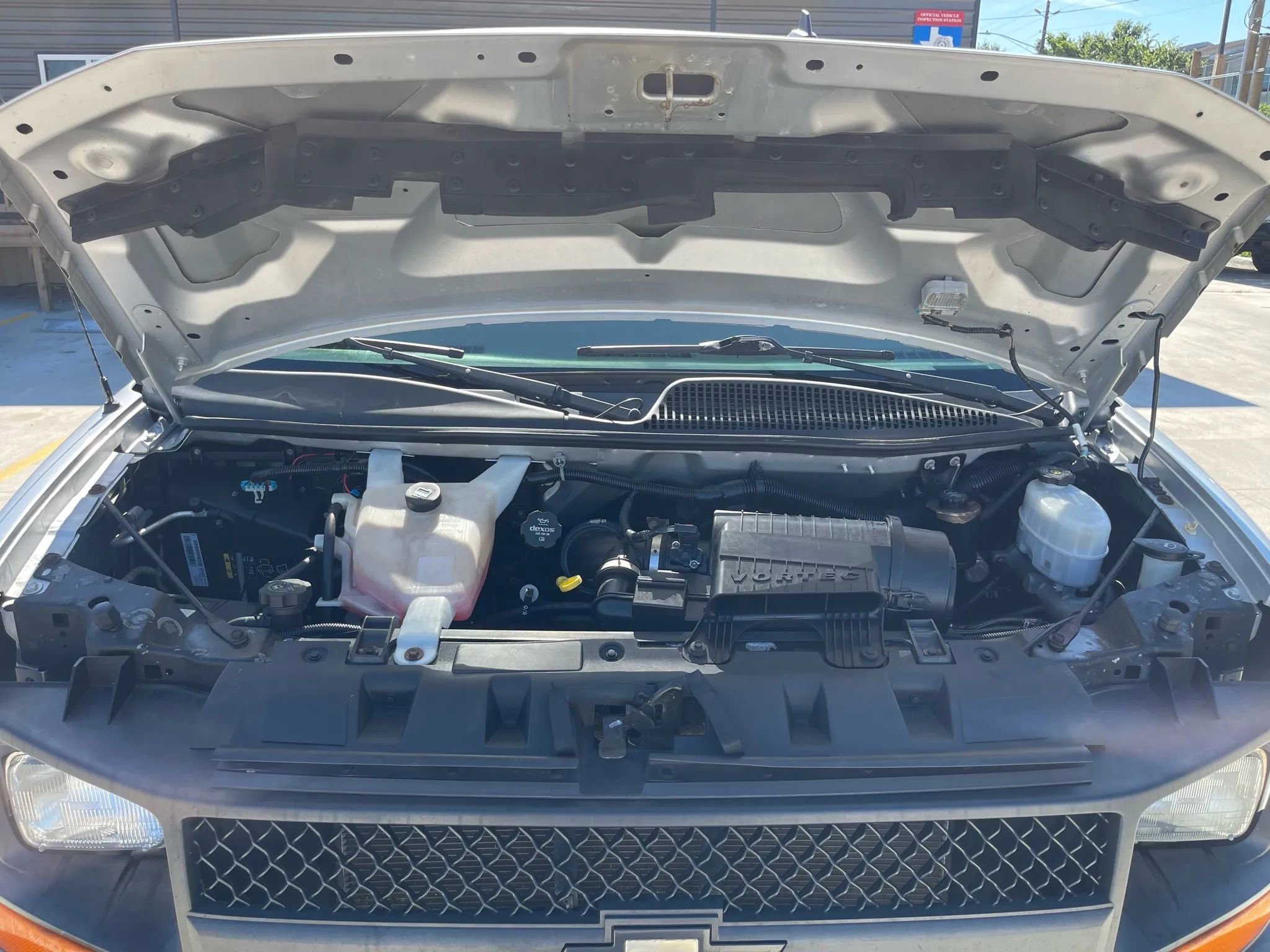 Used 2016 Chevrolet Express 2500 LS image 15