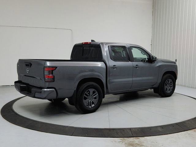 Used 2025 Nissan Frontier SV image 7