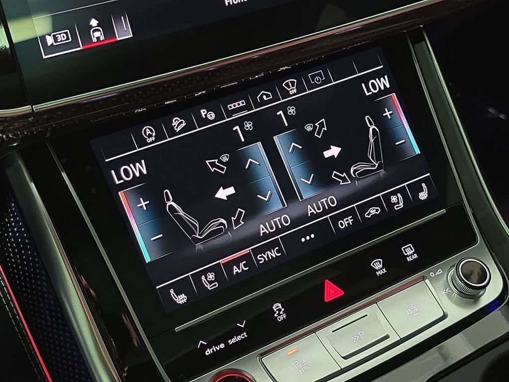 Used 2024 Audi SQ7 Prestige w/ Prestige Package AWD/4WD image 19