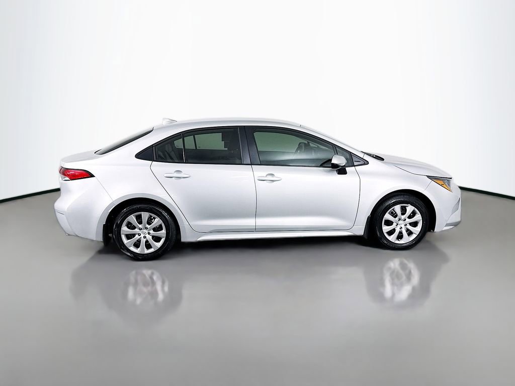 New 2026 Toyota Corolla LE image 4
