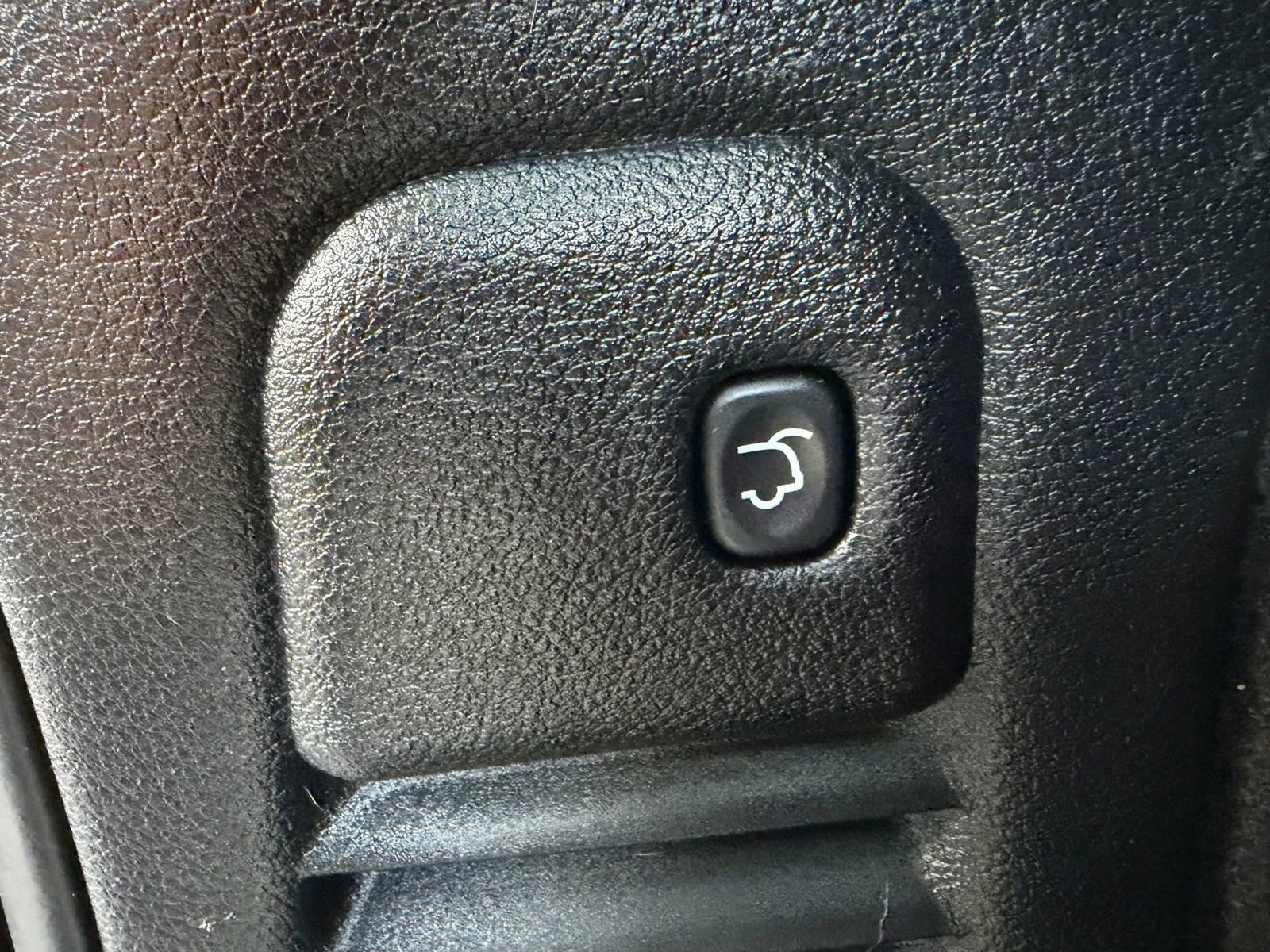 Used 2017 Dodge Durango GT w/ Premium Group AWD/4WD image 22