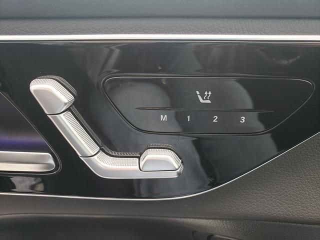 Used 2026 Mercedes-Benz GLC 300 4MATIC image 31