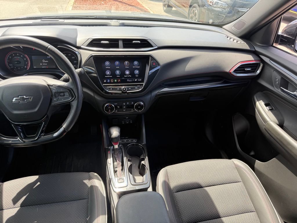 Used 2021 Chevrolet TrailBlazer RS w/ Technology Package FWD image 20
