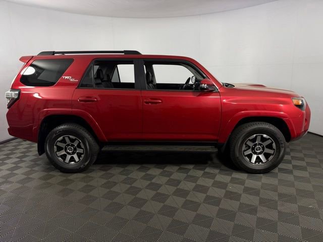 Used 2024 Toyota 4Runner TRD Off-Road Premium image 10