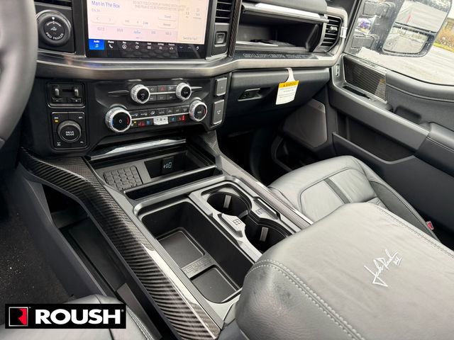 New 2026 Ford F250 Lariat w/ Black Appearance Package image 28