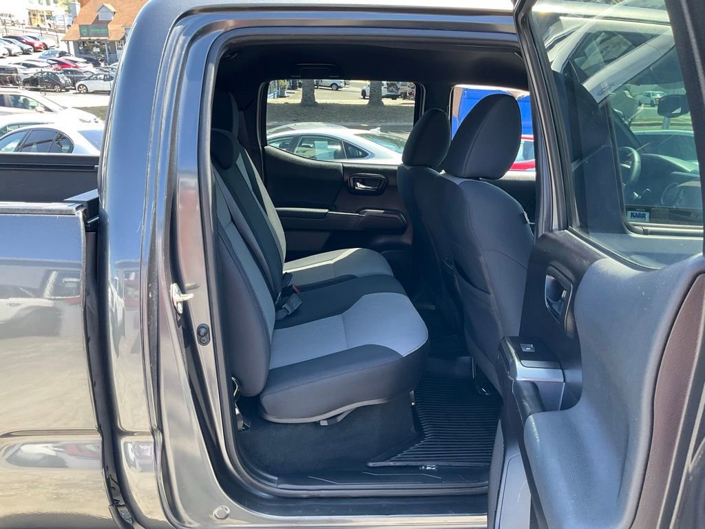 Used 2020 Toyota Tacoma TRD Off-Road w/ Technology Package AWD/4WD image 49