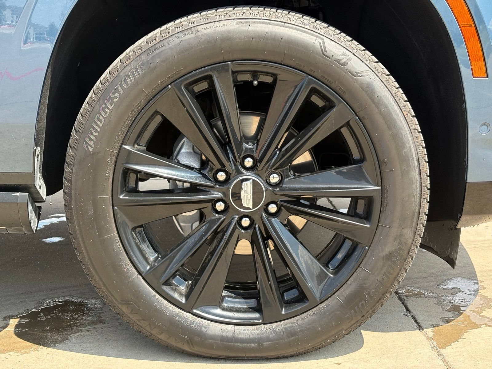 Certified 2025 Cadillac Escalade Sport AWD/4WD image 9