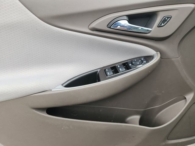 Used 2023 Chevrolet Malibu LS image 21