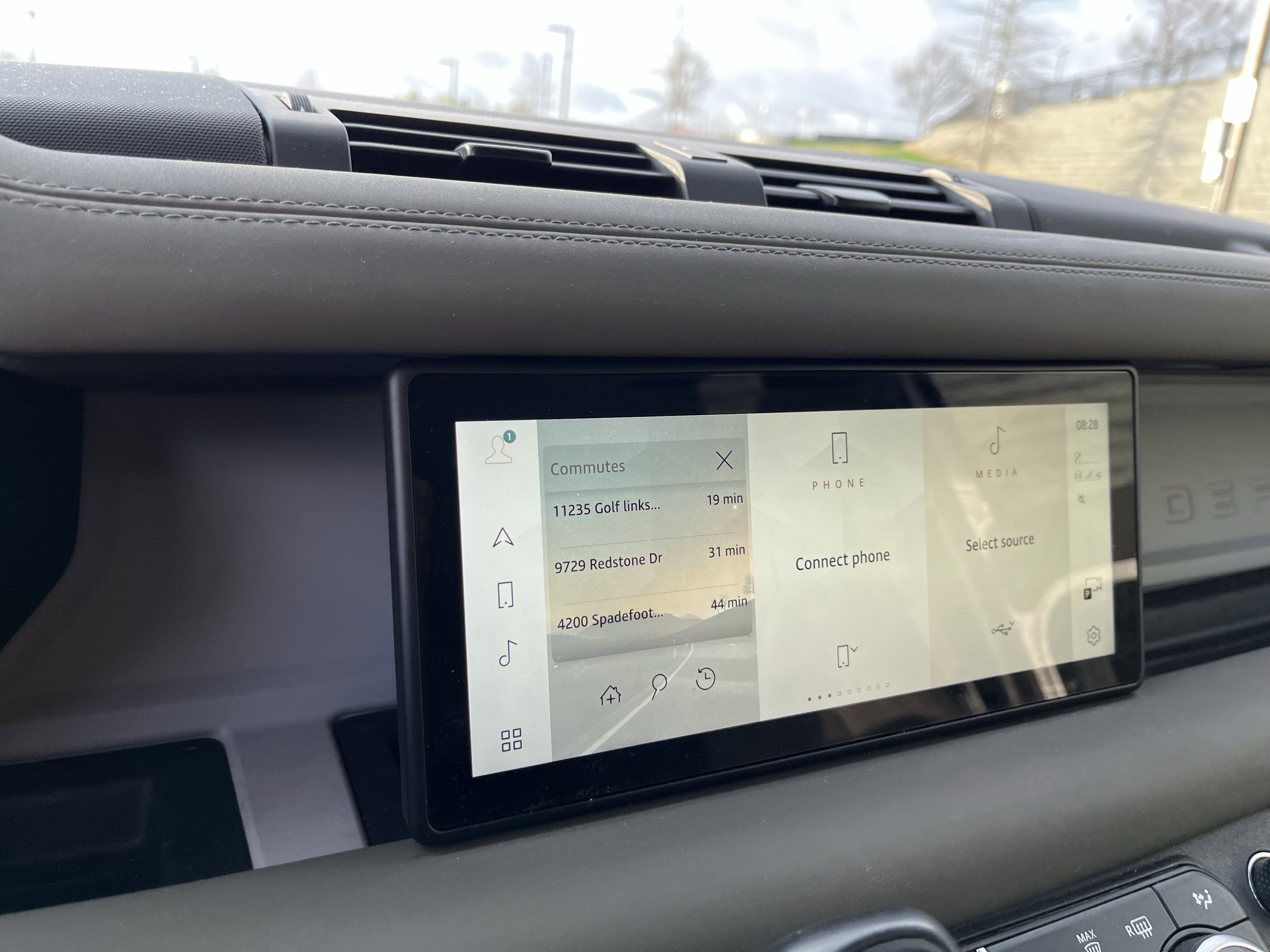 Certified 2024 Land Rover Defender 110 S image 25