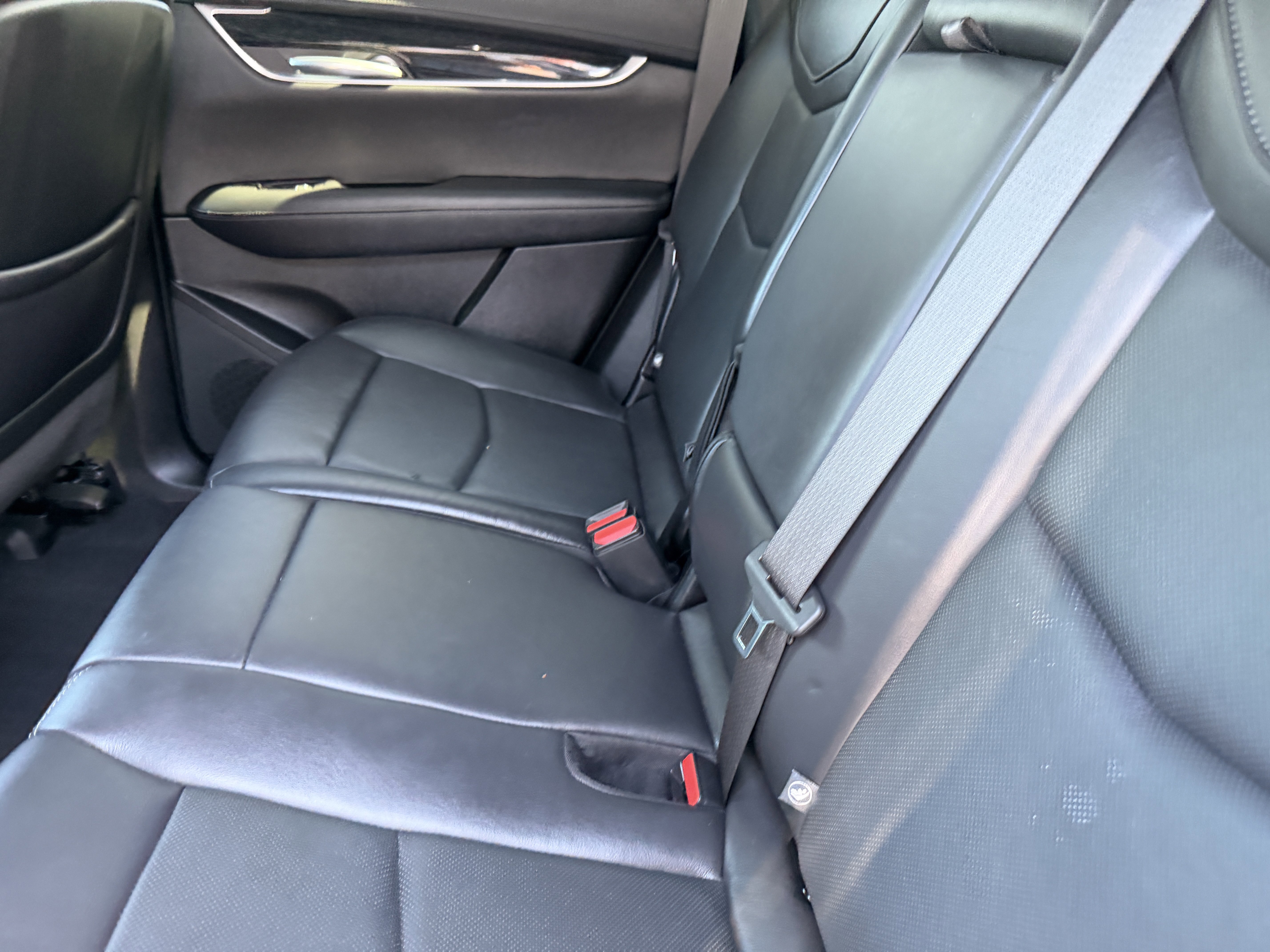 Used 2020 Cadillac XT5 Premium Luxury FWD image 16