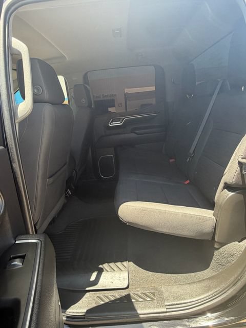 Used 2022 Chevrolet Silverado 1500 LT RWD image 10