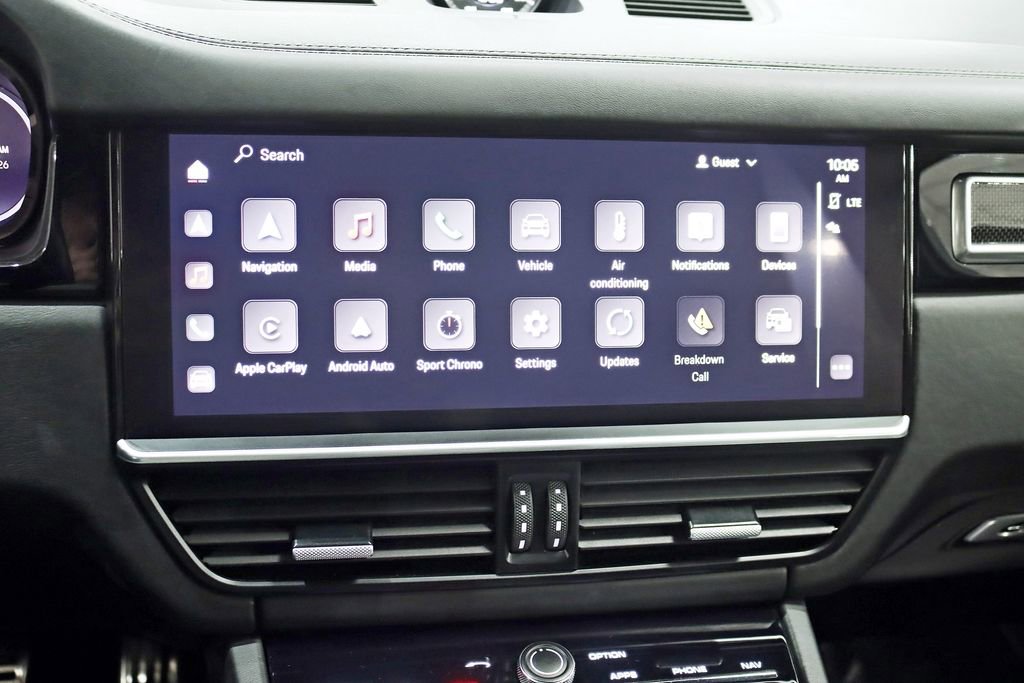 Used 2023 Porsche Cayenne GTS image 19