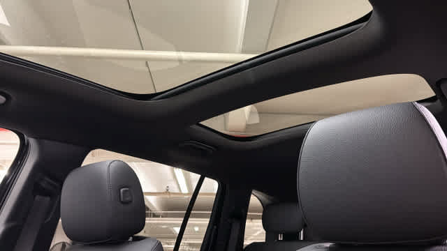 Certified 2026 Mercedes-Benz GLB 250 4MATIC image 27