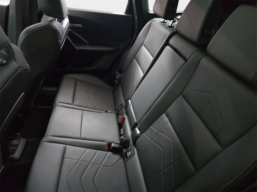 Used 2023 BMW X1 xDrive28i w/ Premium Package image 17