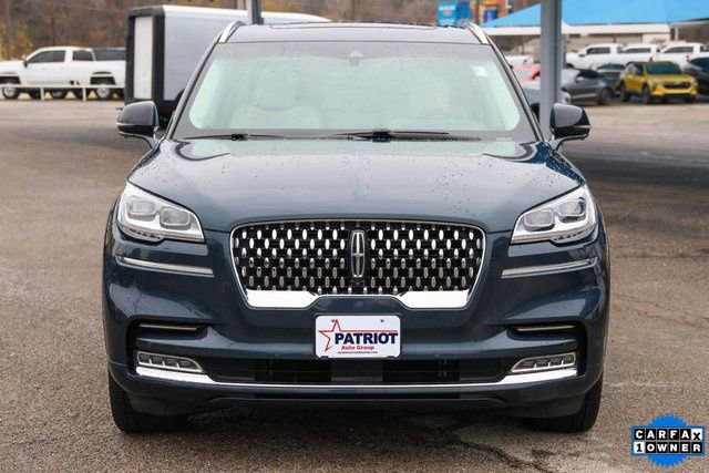 Used 2023 Lincoln Aviator Black Label w/ Class IV Trailer Tow Package image 2