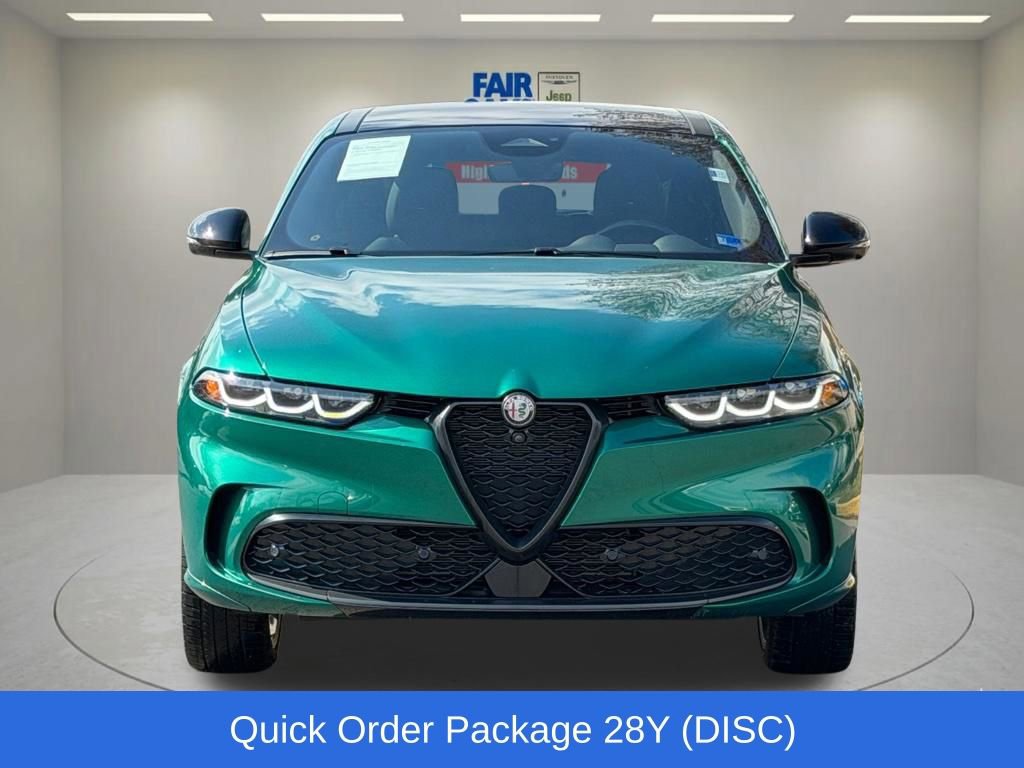 Used 2025 Alfa Romeo Tonale Tributo Italiano image 4