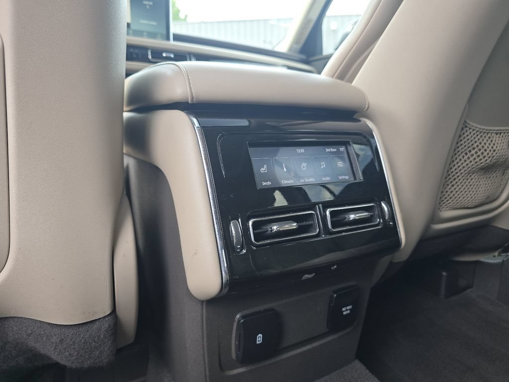 Used 2022 Lincoln Aviator Reserve w/ Equipment Group 201A AWD/4WD image 25