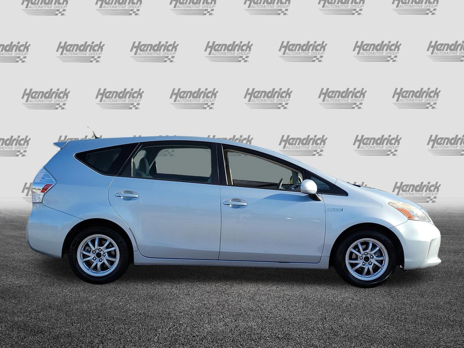 Used 2013 Toyota Prius V Two FWD image 8