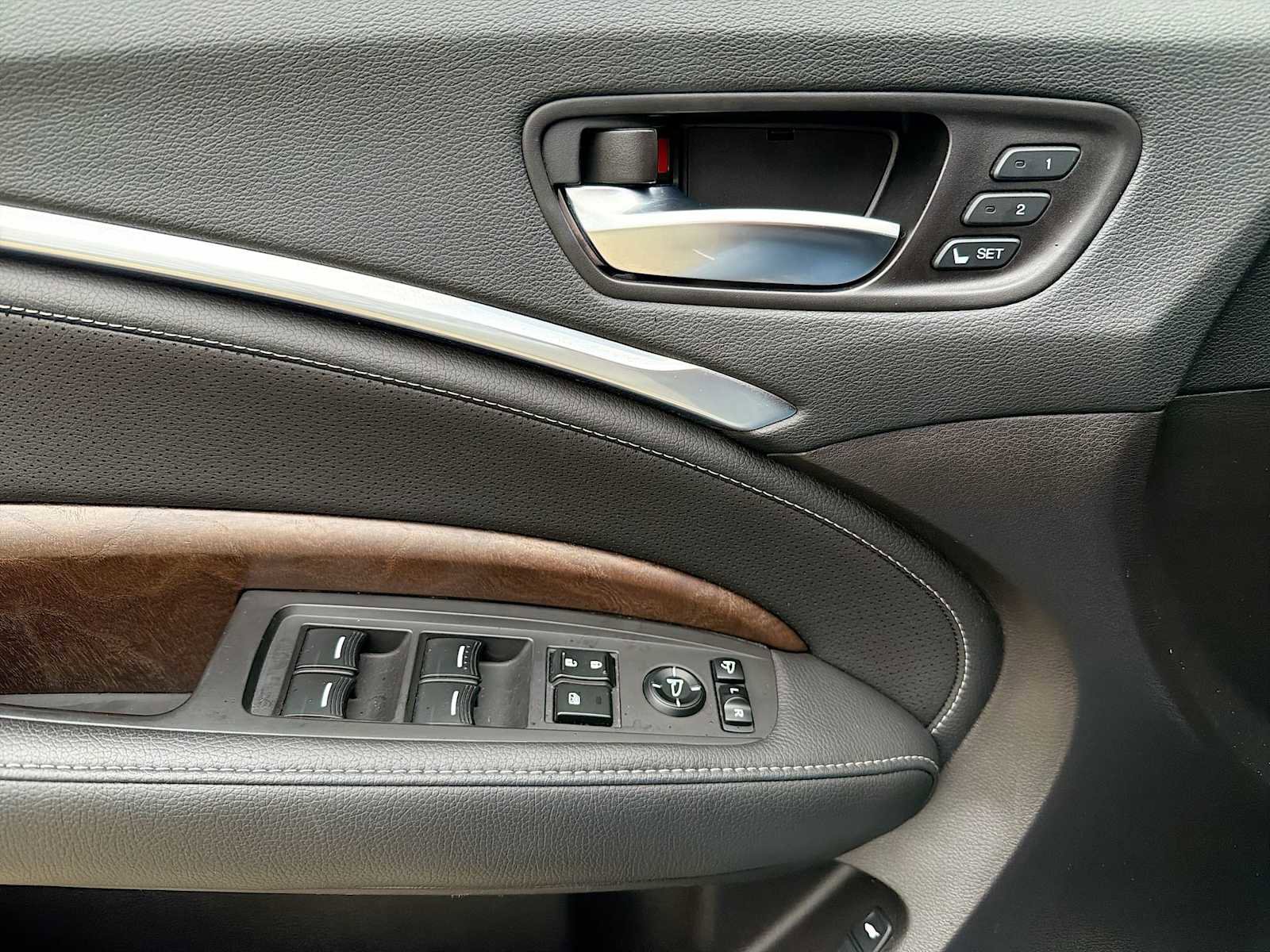 Used 2020 Acura MDX w/ Technology Package image 14