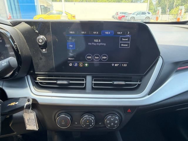 Used 2024 Chevrolet Trax RS w/ Driver Confidence Package FWD image 18
