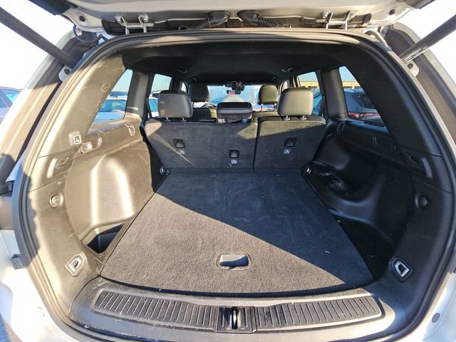 Used 2025 Jeep Grand Cherokee Altitude AWD/4WD image 13
