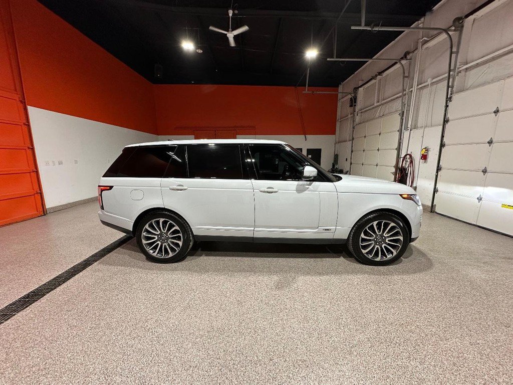 Used 2019 Land Rover Range Rover Long Wheelbase Supercharged AWD/4WD image 4