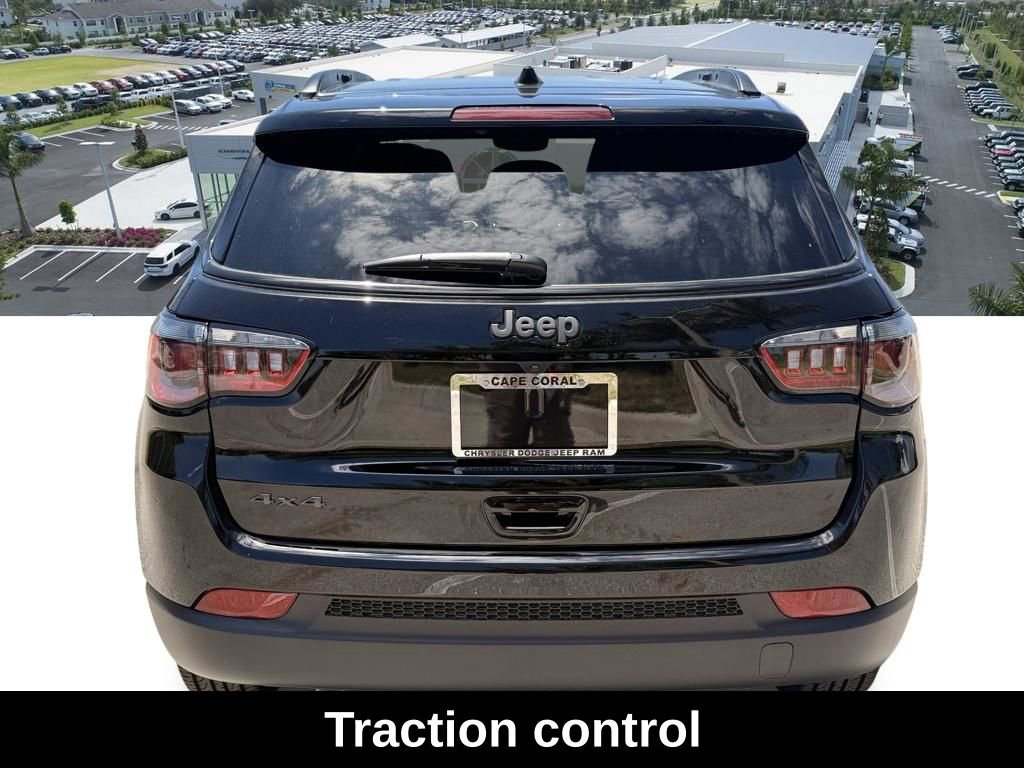 New 2026 Jeep Compass Latitude AWD/4WD image 5