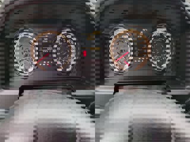 Used 2018 RAM 2500 Tradesman w/ Chrome Appearance Group image 31