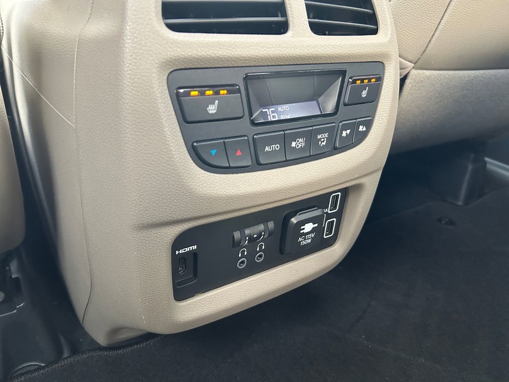 Used 2019 Honda Pilot Elite image 37
