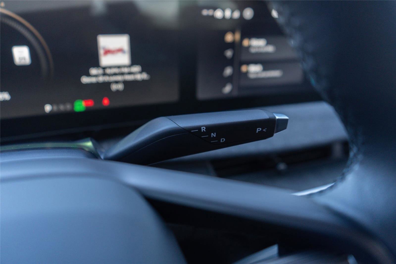 Used 2025 Lucid Air Touring image 15