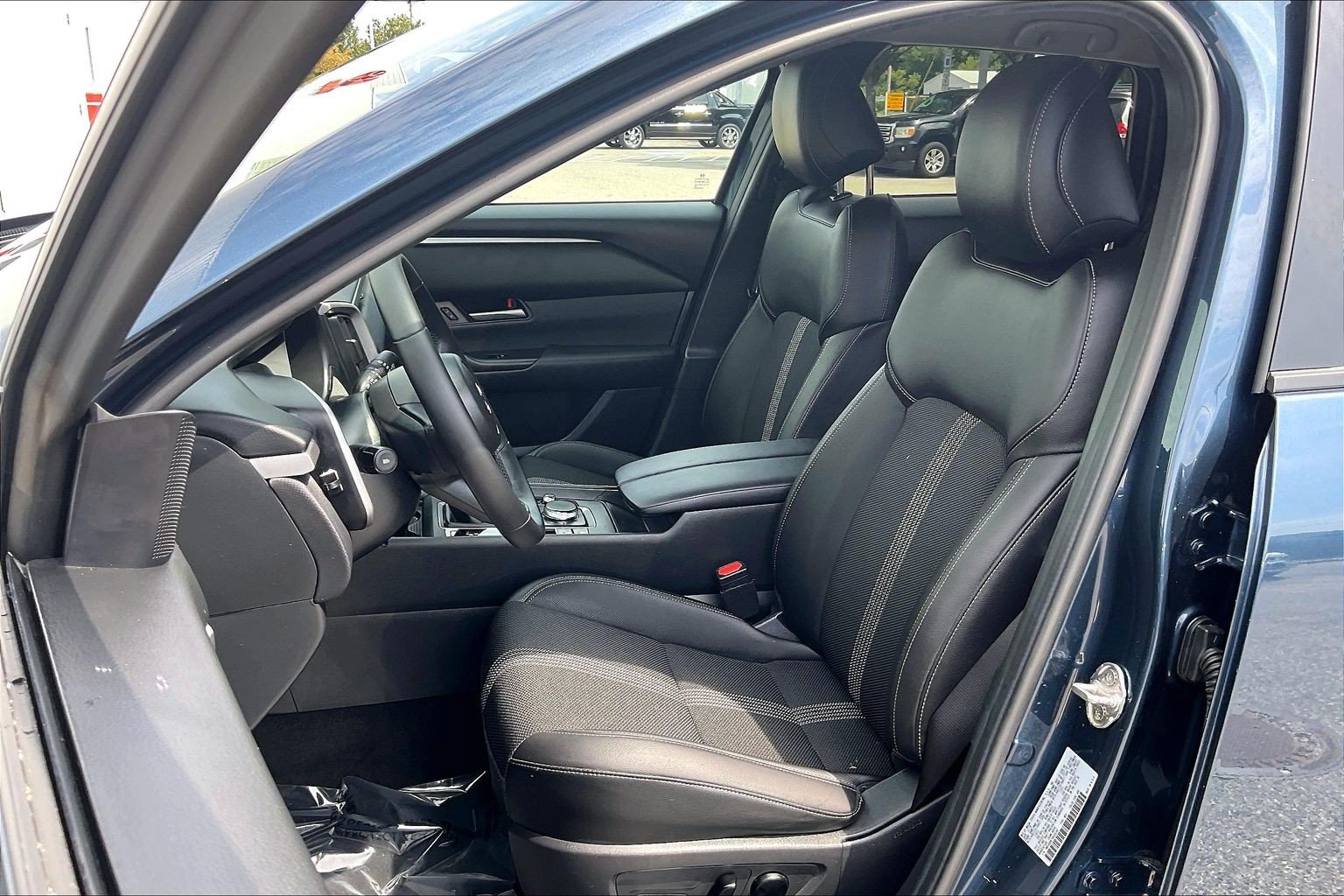 Used 2025 MAZDA CX-50 AWD 2.5 S w/ Preferred Package image 28