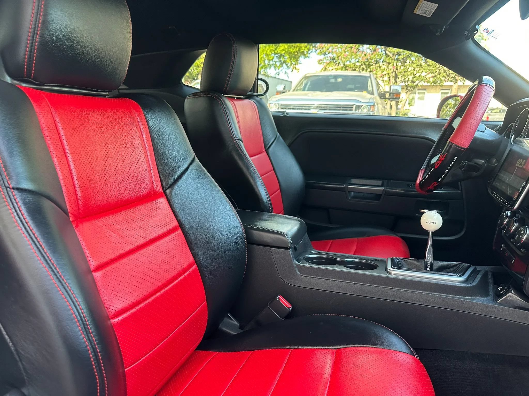 Used 2009 Dodge Challenger R/T RWD image 22