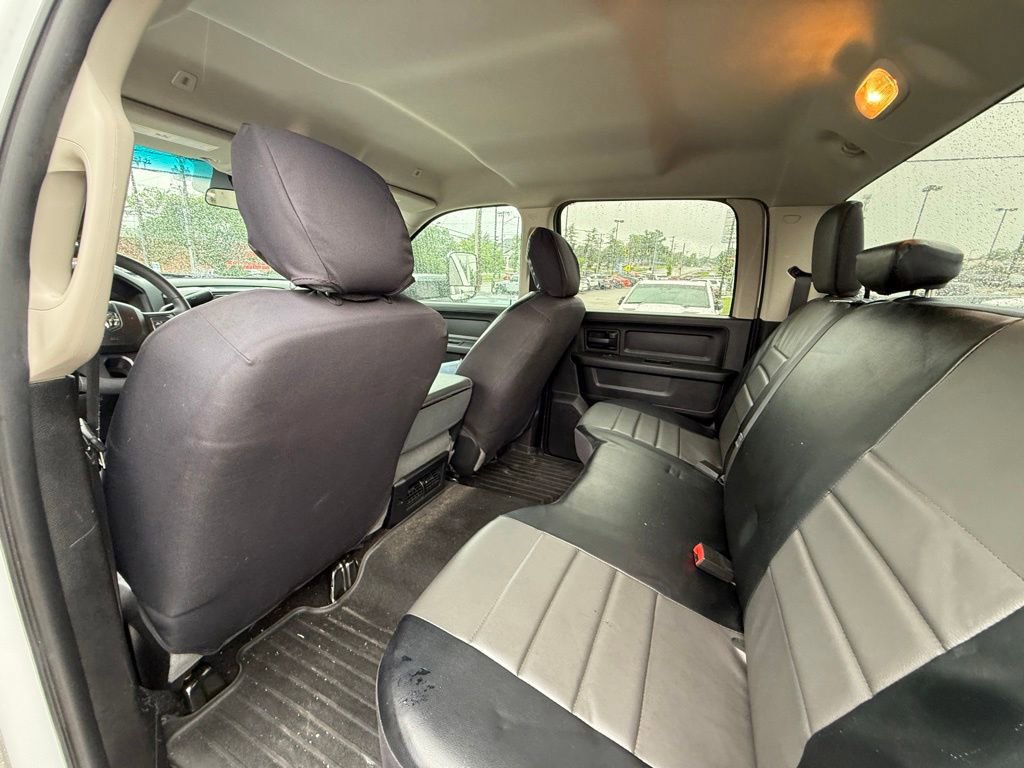 Used 2018 RAM 3500 Tradesman w/ Chrome Appearance Group AWD/4WD image 22