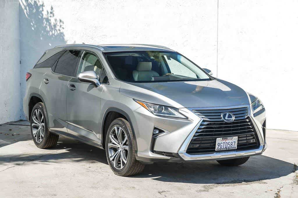 Used 2018 Lexus RX 350L FWD w/ Premium Package image 3