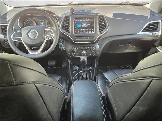 Used 2022 Jeep Cherokee Latitude w/ Trailer Tow Group AWD/4WD image 17