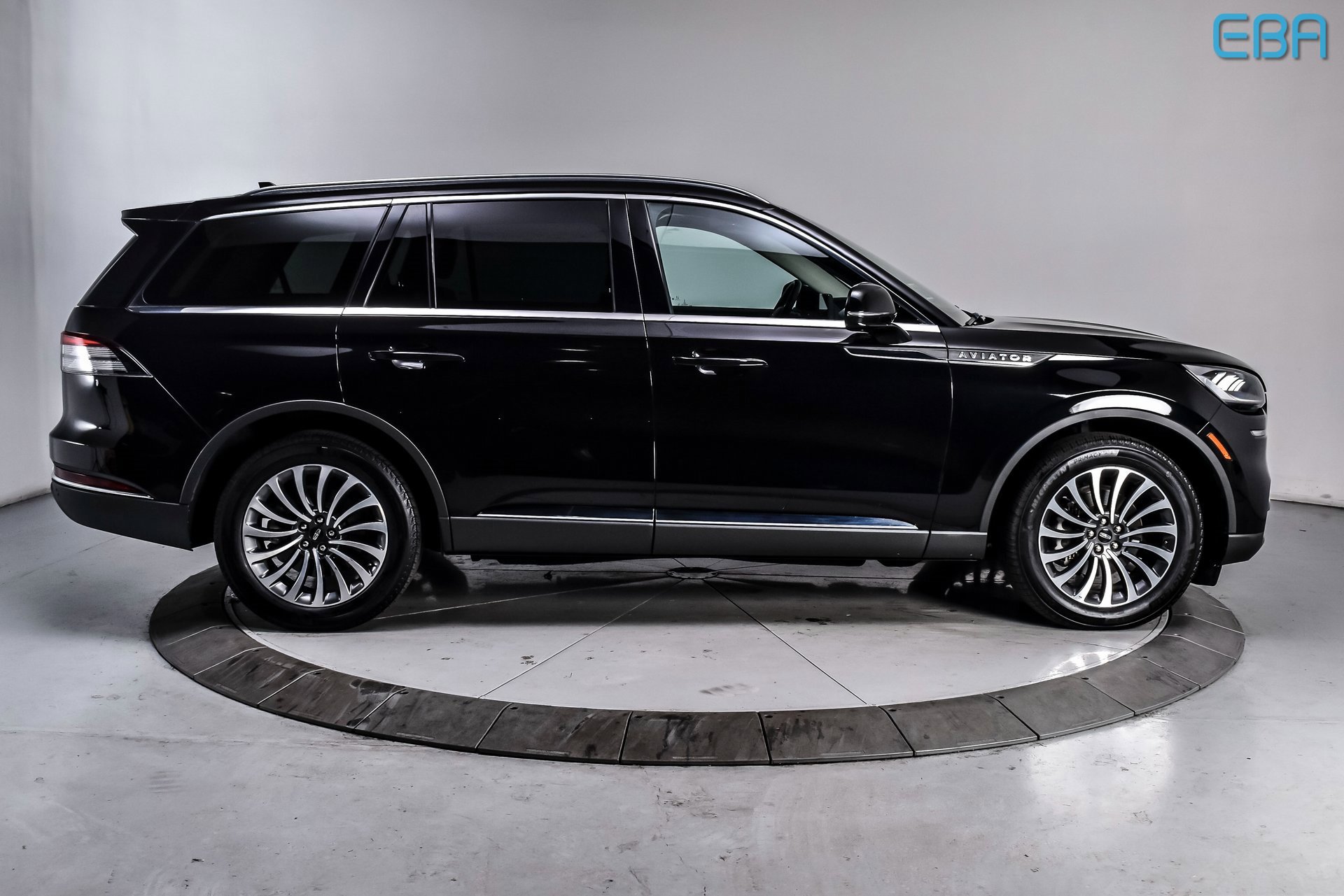 Used 2024 Lincoln Aviator Reserve image 7