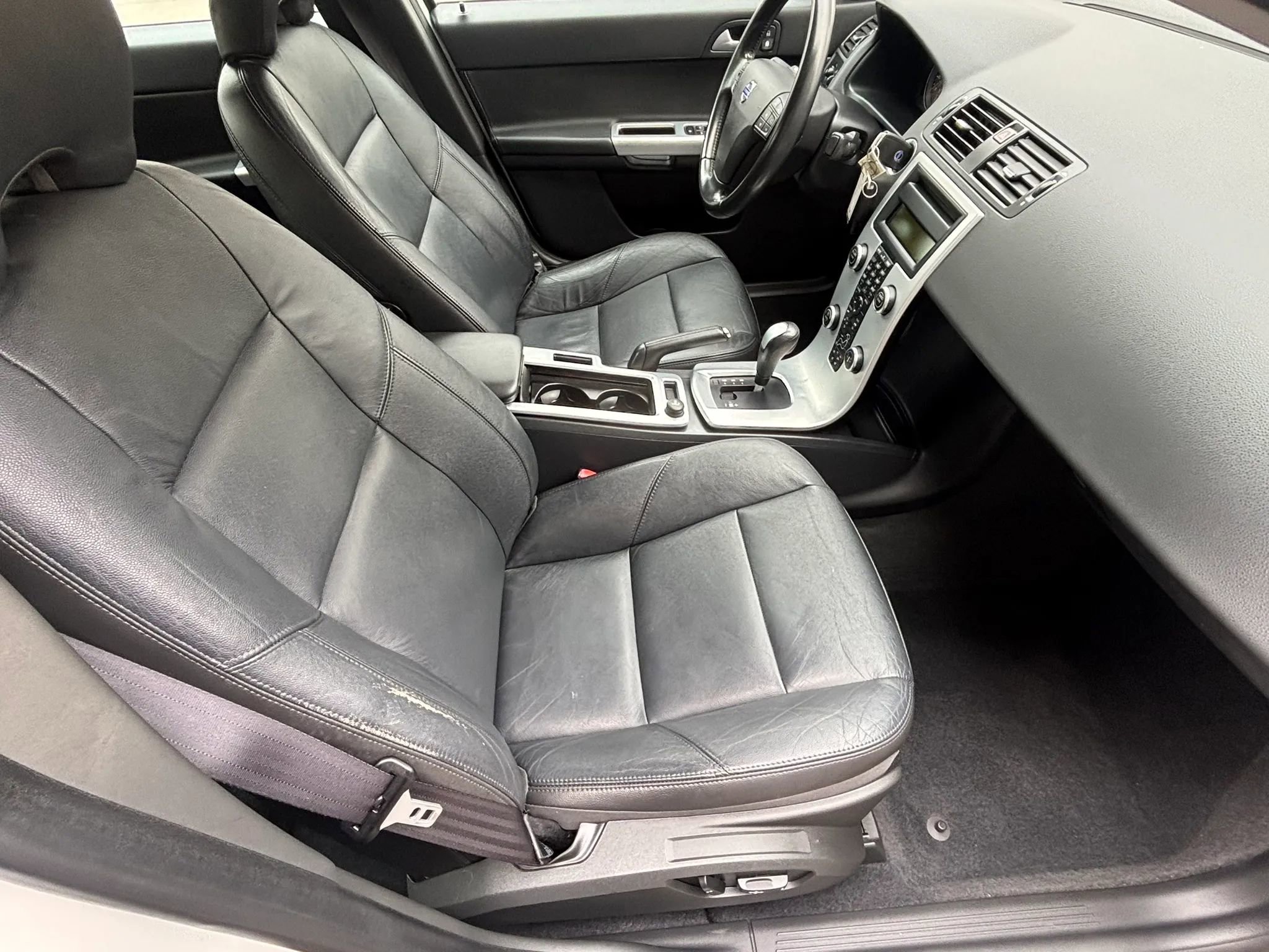 Used 2010 Volvo S40 2.4i image 21