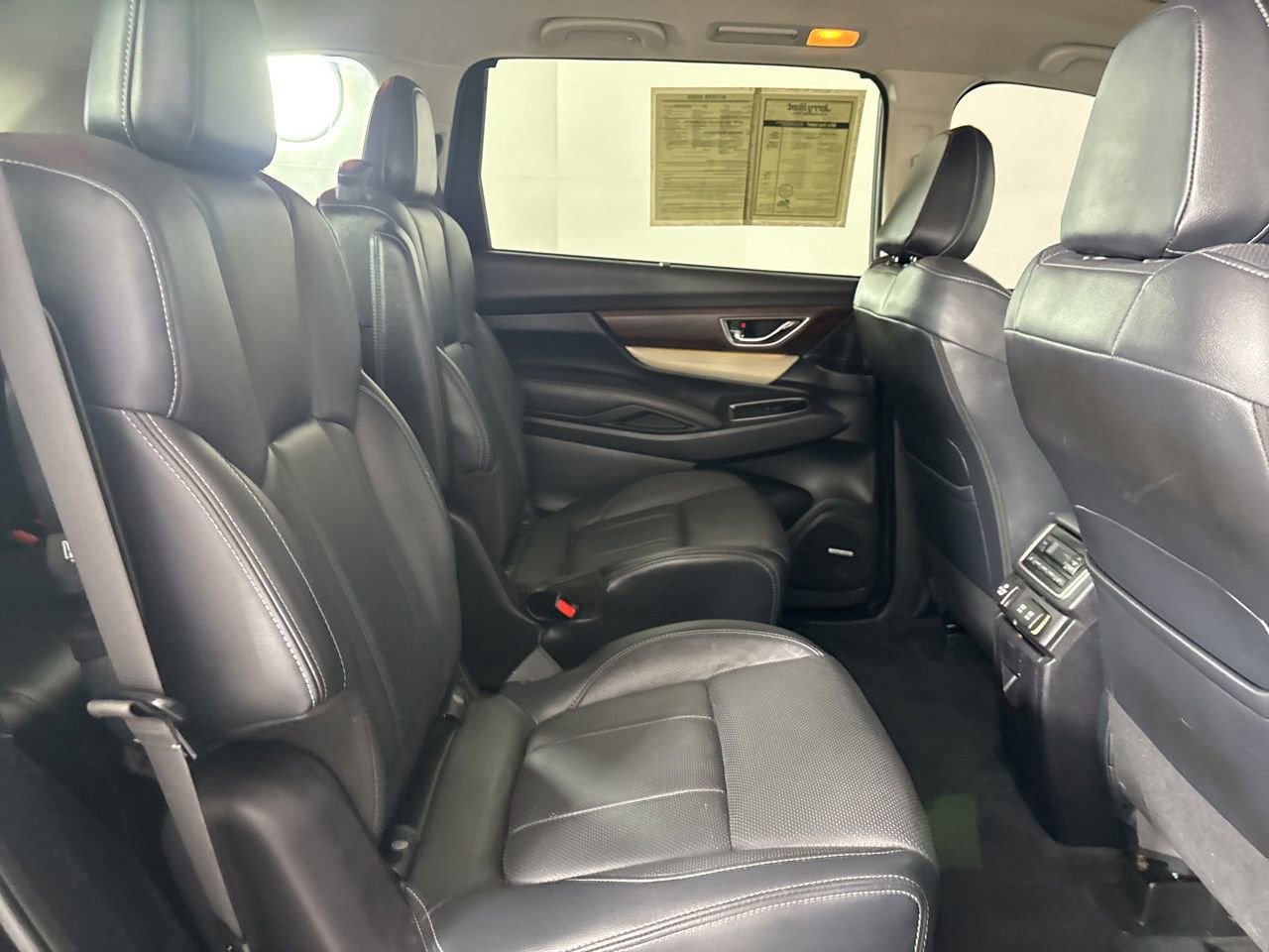Used 2022 Subaru Ascent Touring AWD/4WD image 29